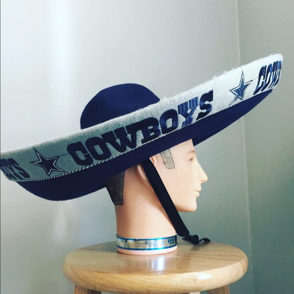 Dallas Cowboys Custom Made Mariachi Sombrero - Picture 4 of 5